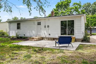 312 Beverly St, Sturgis, MI 49091 - Photo 24