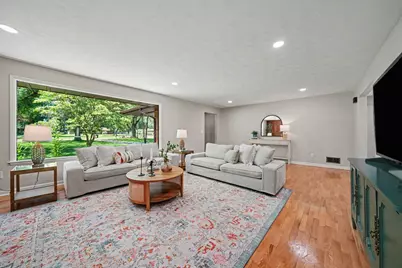2489 Washington Avenue, Saint Joseph, MI 49085 - Photo 2