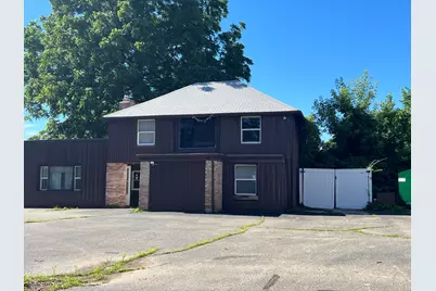173 Capital Avenue NE, Battle Creek, MI 49017 - Photo 4