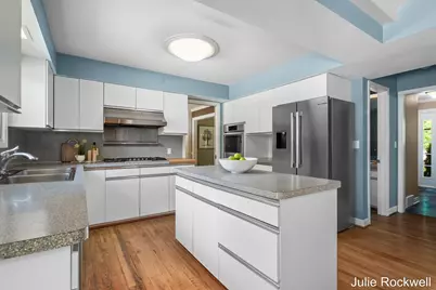 1433 Sherwood Avenue SE, Grand Rapids, MI 49506 - Photo 10