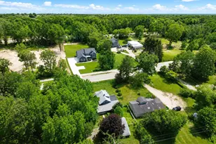 5560 Huron River Dr, Dexter, MI 48130 - Photo 42