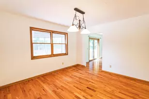 8805 Stadium Dr, Kalamazoo, MI 49009 - Photo 10