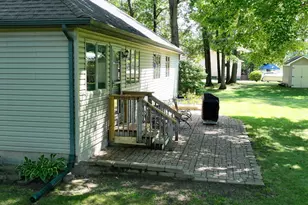 23568 Bohn Rd, Belleville, MI 48111 - Photo 44