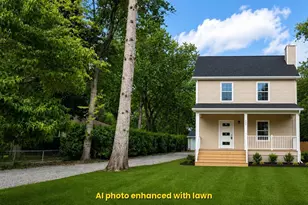 592 Kuehnle Ave, Ann Arbor, MI 48103 - Photo 2