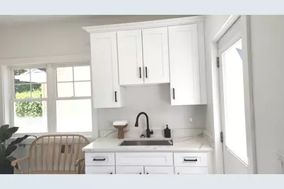 592 Kuehnle Avenue, Ann Arbor, MI 48103 - Photo 10