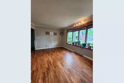 704 Center Drive, Tecumseh, MI 49286 - Photo 8