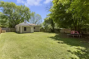 313 Elizabeth St, Buchanan, MI 49107 - Photo 14