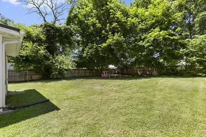 313 Elizabeth Street, Buchanan, MI 49107 - Photo 16