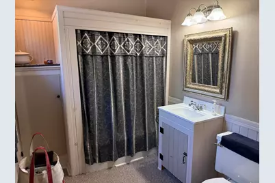 513 E Michigan Avenue, Marshall, MI 49068 - Photo 24