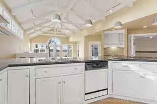 714 N Shore Dr, Holland, MI 49424 - Photo 24