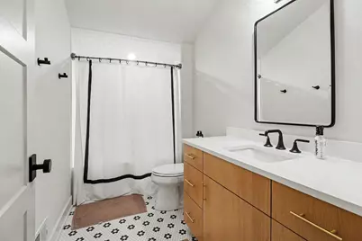 258 W Lowell Street, Pentwater, MI 49449 - Photo 28