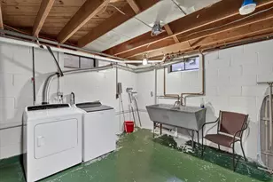 1002 Coolidge Ave, Kalamazoo, MI 49006 - Photo 26