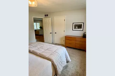 945 Pembroke Street SE, Grand Rapids, MI 49508 - Photo 28
