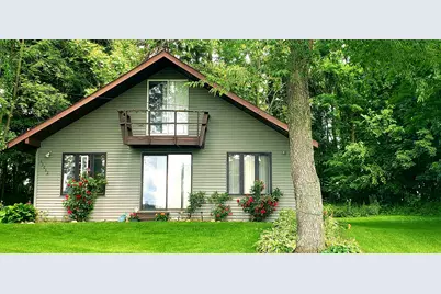 63062 Lakeshore Drive, Dowagiac, MI 49047 - Photo 2