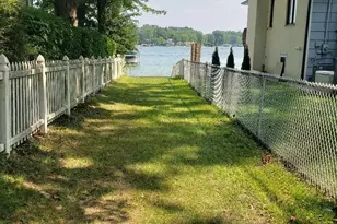 63062 Lakeshore Dr, Dowagiac, MI 49047 - Photo 14