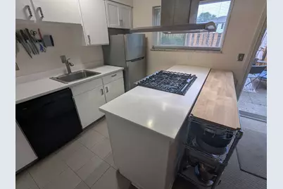 2460 Village Drive SE #67, Grand Rapids, MI 49506 - Photo 6