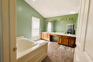 2101 Stonebridge Way, Canton, MI 48188 - Photo 18