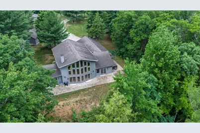 6068 S 142nd Avenue, Rothbury, MI 49452 - Photo 8