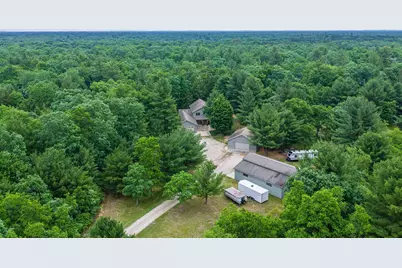 6068 S 142nd Avenue, Rothbury, MI 49452 - Photo 6