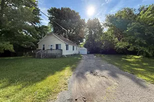 427 Glenwood Ave, Ypsilanti, MI 48198 - Photo 2