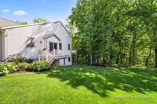588 Enclave Ct SE, Grand Rapids, MI 49546 - Photo 36