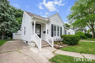 701 Pacific Ave, Lansing, MI 48910 - Photo 12