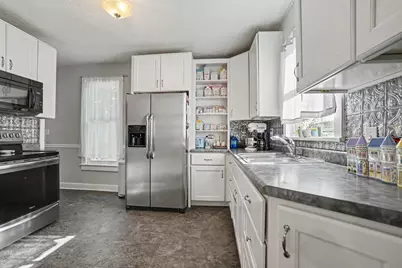 514 W Green Street, Marshall, MI 49068 - Photo 8