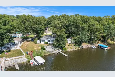 59010 Lakeshore Drive, Colon, MI 49040 - Photo 2