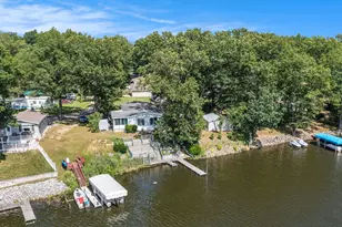 59010 Lakeshore Dr, Colon, MI 49040 - Photo 2