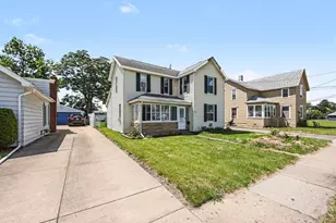 1024 Cooper St, Jackson, MI 49202 - Photo 2
