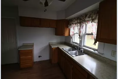 605 Homewild Avenue, Jackson, MI 49201 - Photo 16