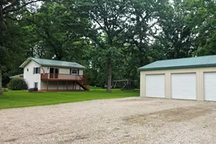 2790 W Wing Rd, Mount Pleasant, MI 48858 - Photo 2