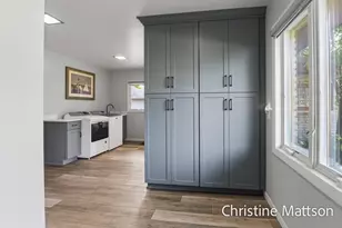 1913 Crestwood Ln, Muskegon, MI 49441 - Photo 22