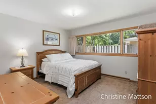 1913 Crestwood Ln, Muskegon, MI 49441 - Photo 32
