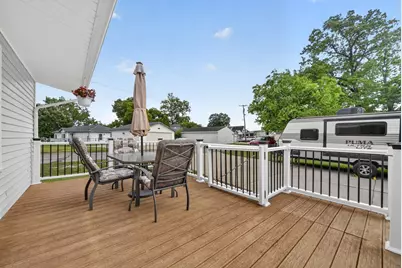 313 Ackerson Lake Drive, Jackson, MI 49201 - Photo 8