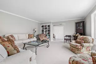 5367 Green Pine Ln, Kalamazoo, MI 49009 - Photo 4