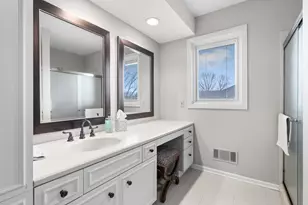 5367 Green Pine Ln, Kalamazoo, MI 49009 - Photo 20