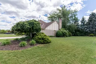 37155 Muirfield Dr, Livonia, MI 48152 - Photo 50