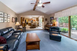 37155 Muirfield Dr, Livonia, MI 48152 - Photo 22