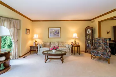 37155 Muirfield Drive, Livonia, MI 48152 - Photo 10