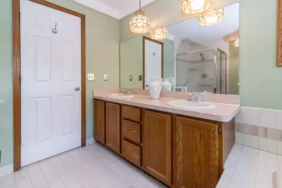 37155 Muirfield Drive, Livonia, MI 48152 - Photo 30
