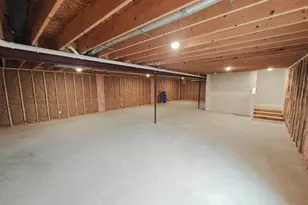 2717 Kerlikowske Rd, Benton Harbor, MI 49022 - Photo 40