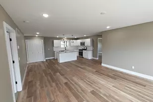 2717 Kerlikowske Rd, Benton Harbor, MI 49022 - Photo 22
