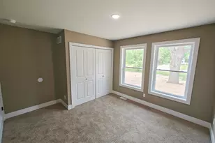 2717 Kerlikowske Rd, Benton Harbor, MI 49022 - Photo 32
