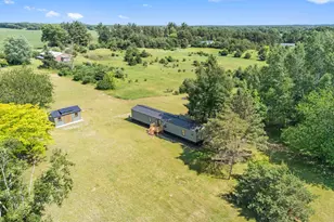 1595 N County Line Rd, Six Lakes, MI 48886 - Photo 24