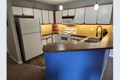 8496 Jasonville Court SE #102, Caledonia, MI 49316 - Photo 4