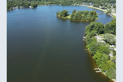 803 N Kalamazoo Street, Paw Paw, MI 49079 - Photo 8