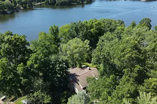 803 N Kalamazoo St, Paw Paw, MI 49079 - Photo 6