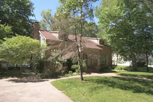 803 N Kalamazoo St, Paw Paw, MI 49079 - Photo 14