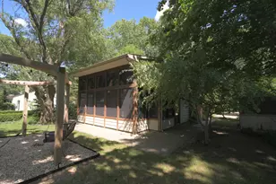 803 N Kalamazoo St, Paw Paw, MI 49079 - Photo 94